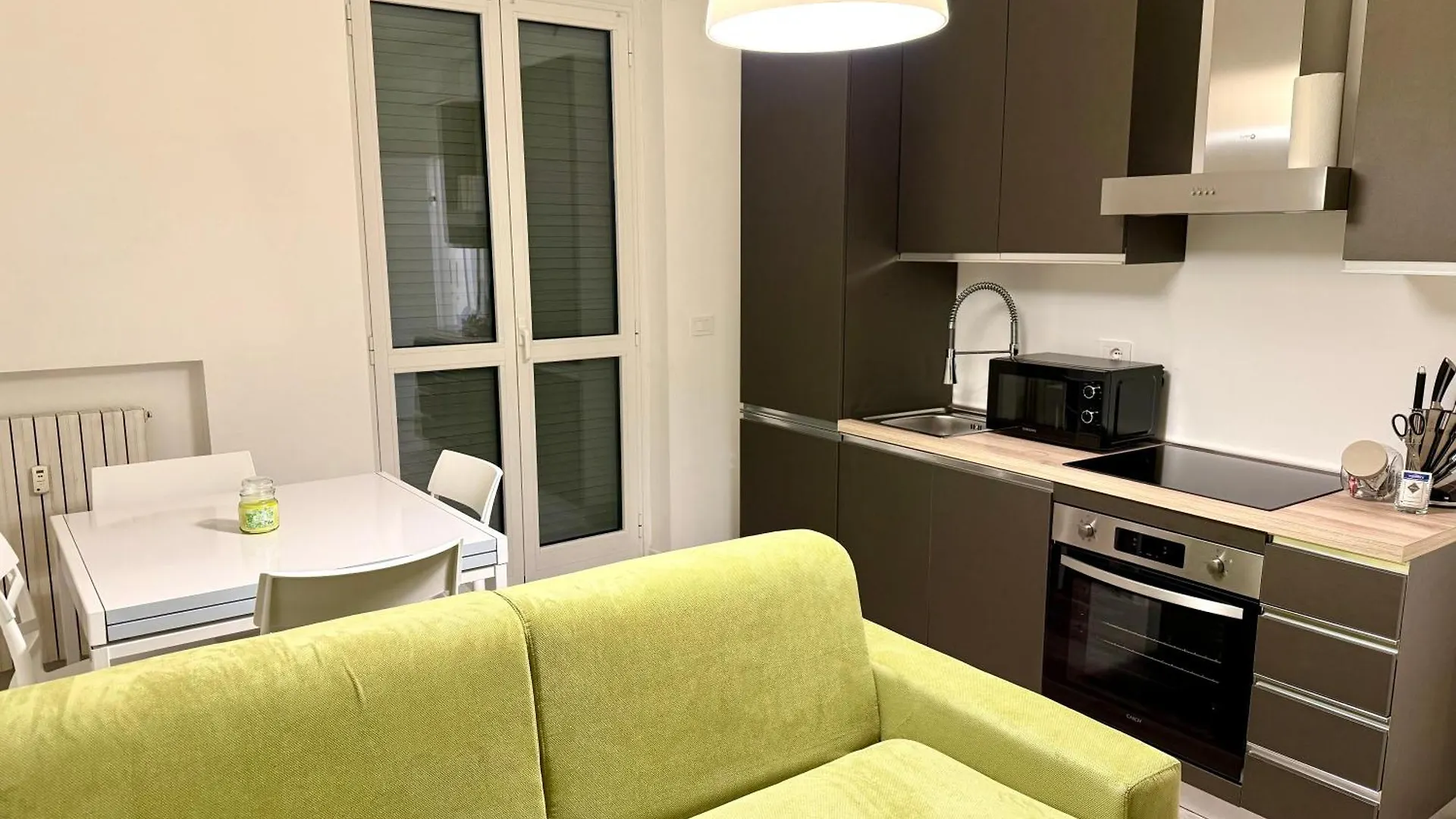 Seventh Floor 5 Min From San Siro location
